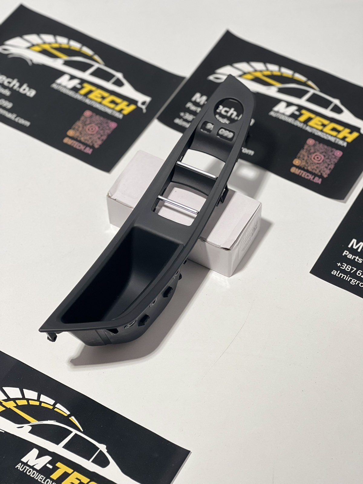BMW F10 F11 Black Door Handle Interior LHD - Image 2