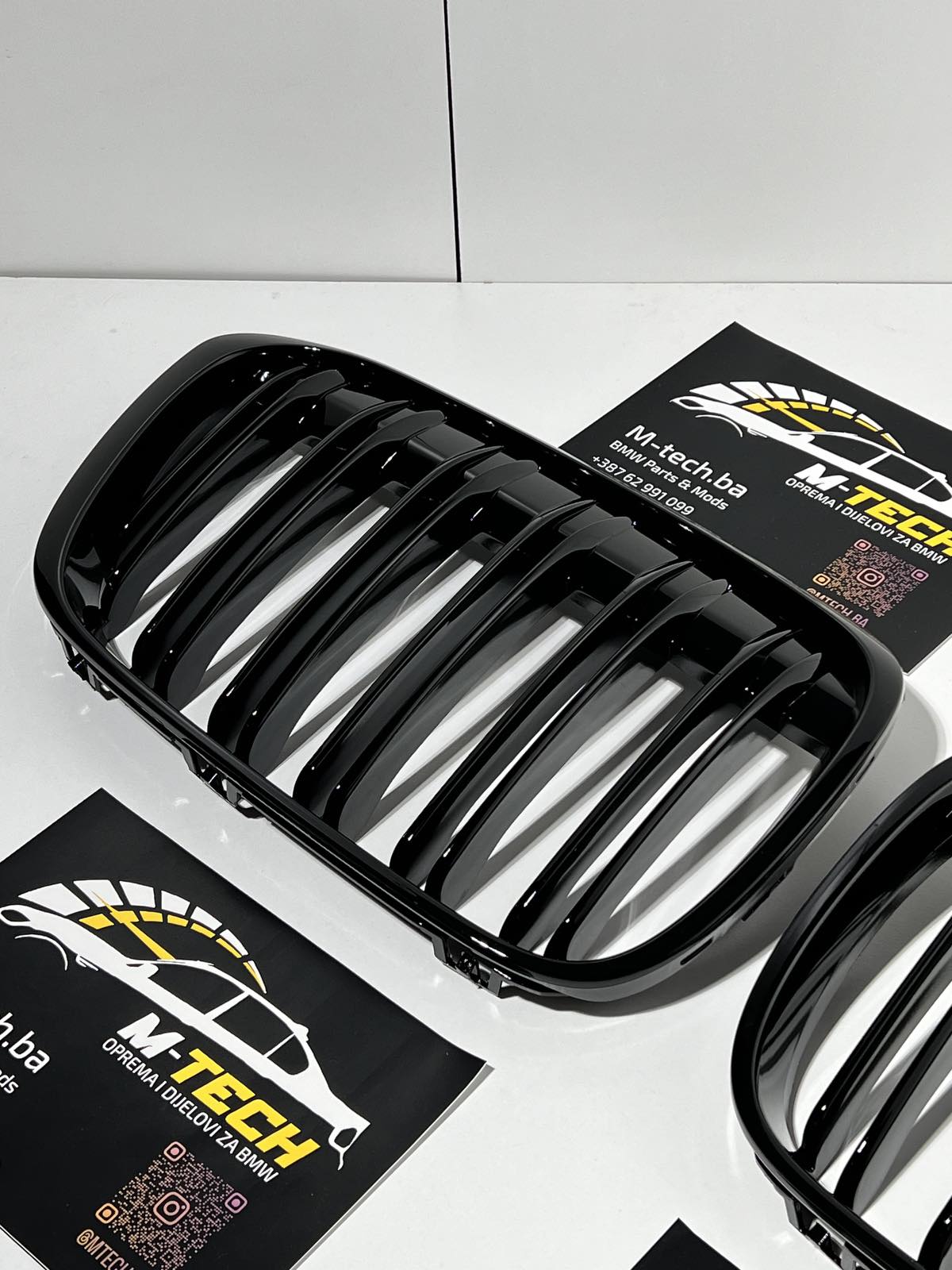 BMW X1 F48 M Grills - Image 2